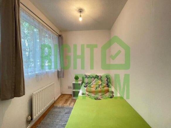 room-3-32-chesnut-road-n17-9en-1049529