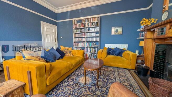 2 bed Apartment for sale Image 4
