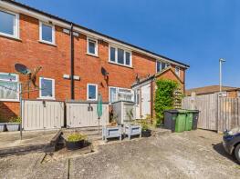 16, Ascot Close, Alton GU34 2TE