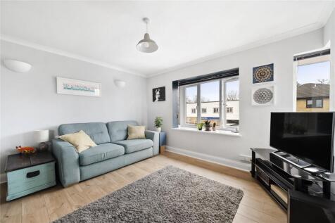 West Avenue, Walthamstow, London, E17