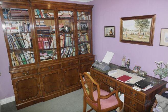 Photo 9