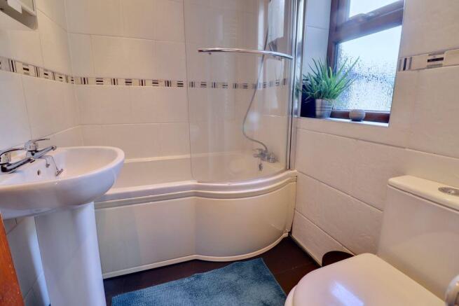 Bathroom (Bathroom)
