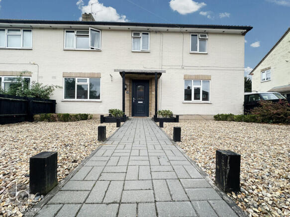 2-bed flat on Smallwood Road, Colchester, £200,000