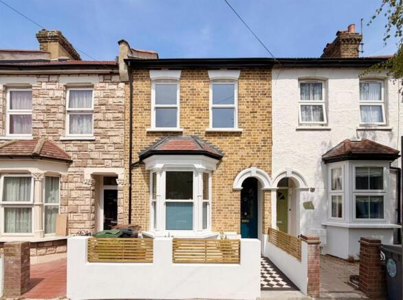 Gloucester Road (26).jpeg