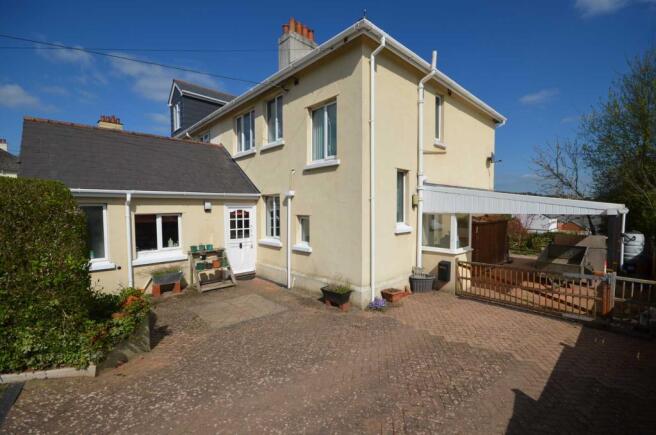 29 Rackenford Road