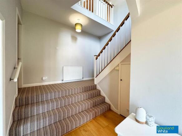4 bed Detached for sale Image 12