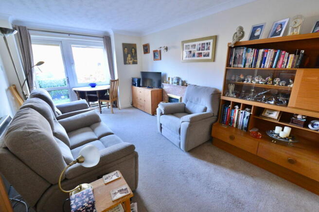 Photo 3