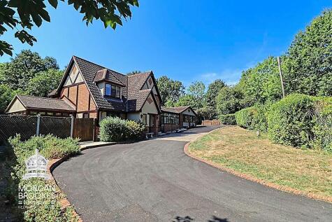 Kingston Hill, Langdon Hills