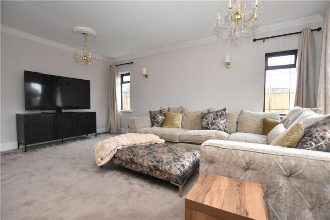 The Nook, Tingley, Wakefield, West Yorkshire – pohled 4
