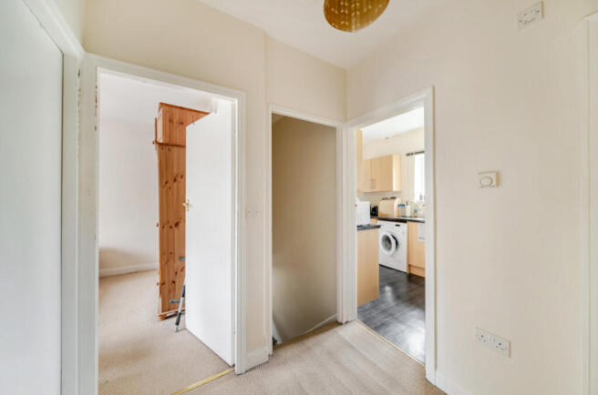 2 bed Flat for sale Image 8