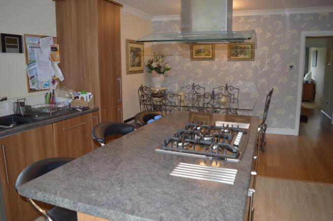 Kitchen/breakfast ro