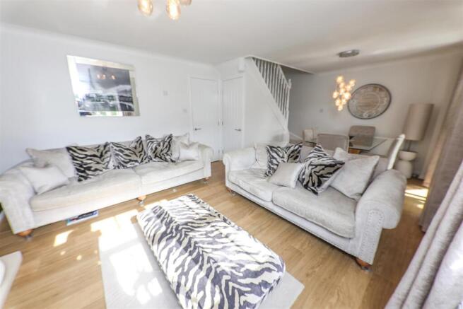 3 bed Detached for sale Image 8