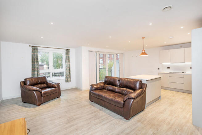 Lounge/Diner/Kitchen