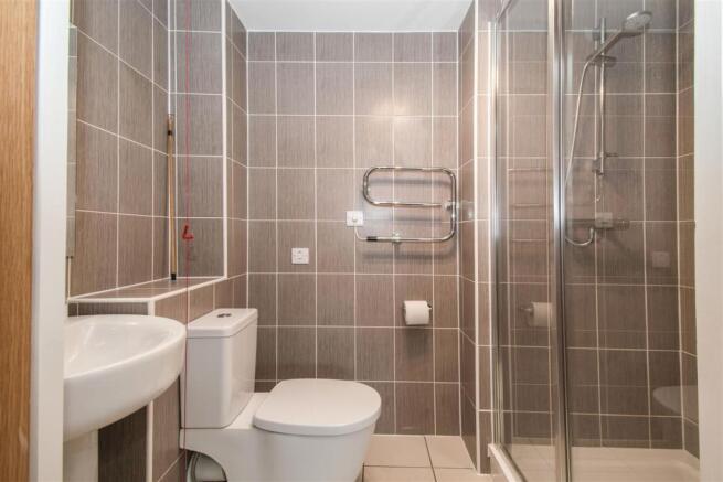 Shower Room.jpg