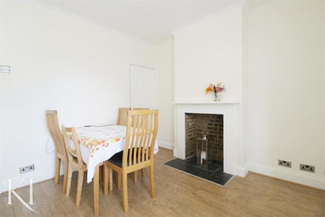 Dining Room 2.jpg