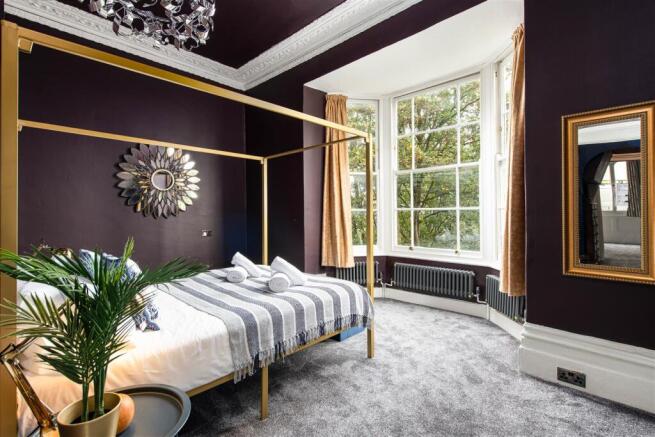 Bedroom1_2 2.jpg