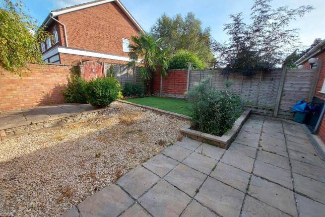 Garden (2) 