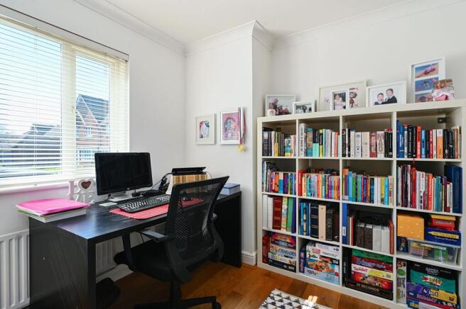 Photo 6