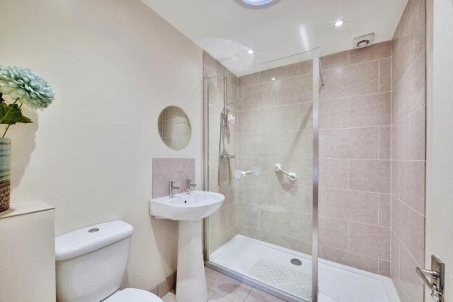 Annex Shower Room