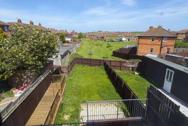 2 bed Semi-Detached for sale Image 9