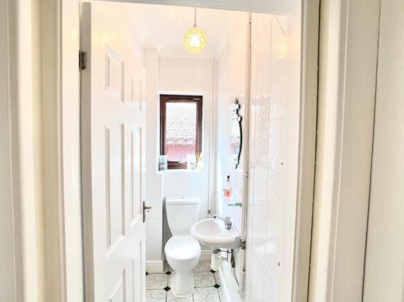 toilet 10.jpg