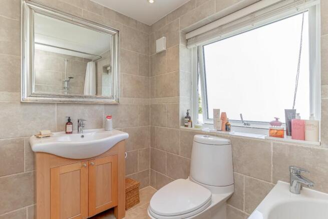 Bathroom - A.jpg