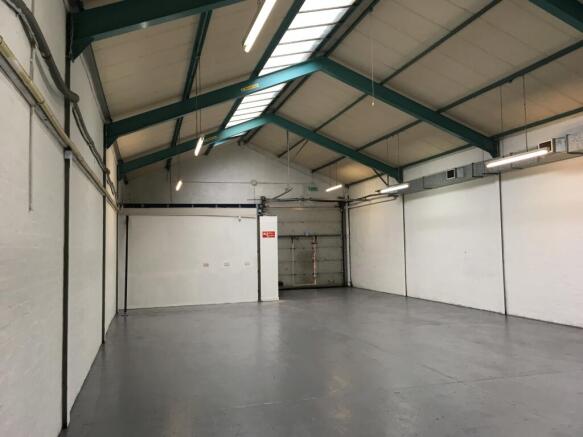 Unit 21_Tennant Avenue - Internal.jpg