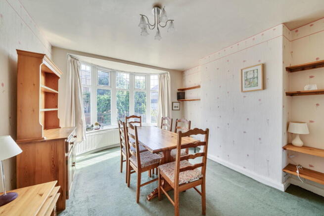 4 bed Semi-Detached for sale Image 9