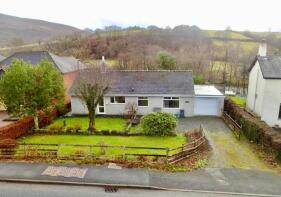 Ty Gwyrth, Rhayader LD6 5BH