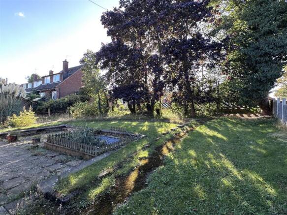 3 bed Detached for sale Image 11