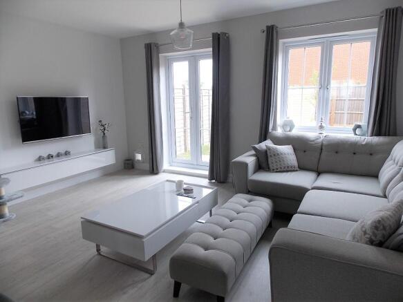 Lounge/kitchen/dini