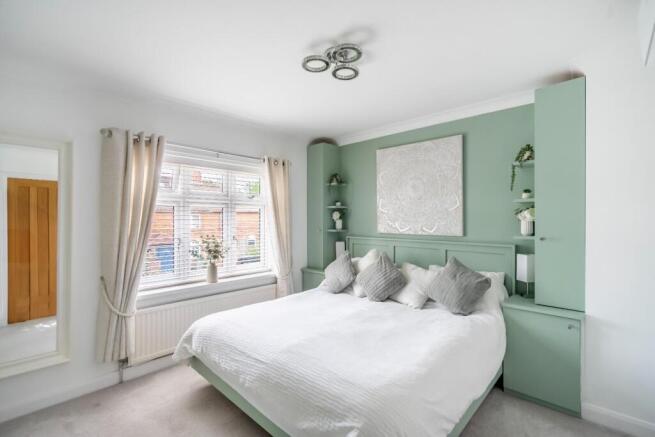 3 bed Semi-Detached for sale Image 8