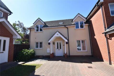 Yorktown Close, Dovercourt, Harwich, Essex, CO12