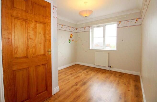 Millview Crescent_00