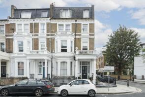 Flat A, 20, Sinclair Gardens, London W14 0AT