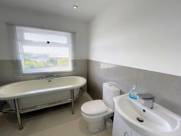 Bath/Shower room/WC