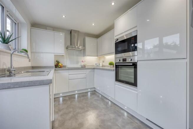 48_NETHERHOUSE_AVE_LENZIE_008.JPEG