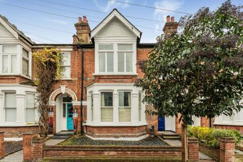 Eastwood Road, London, E18