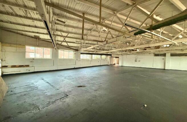 Coleridge Road Rear Of 35 Uni T202602061614.jpg