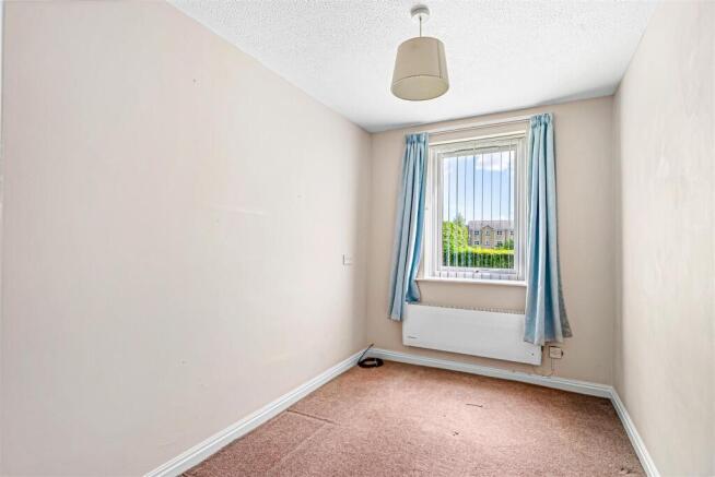 2 bed Apartment for sale Image 11