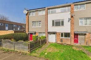 34, Ringway, Northampton NN4 8SQ