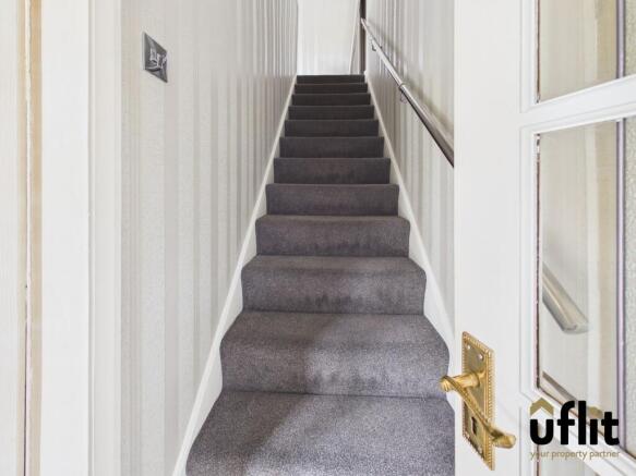 3 bed Semi-Detached for sale Image 12