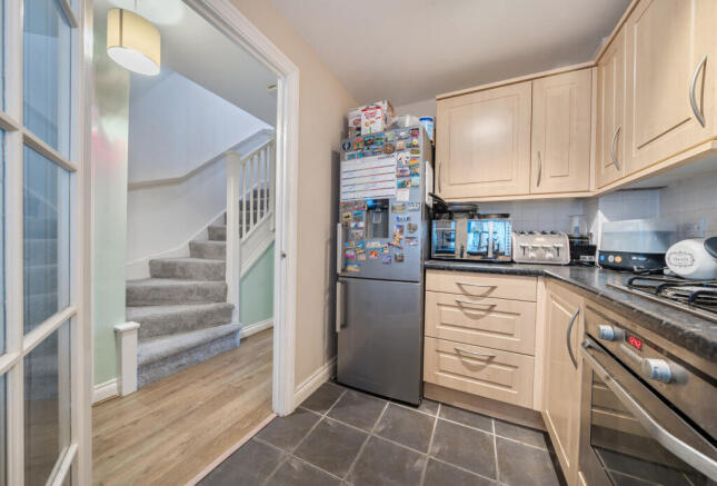 1415259-8-698c942...