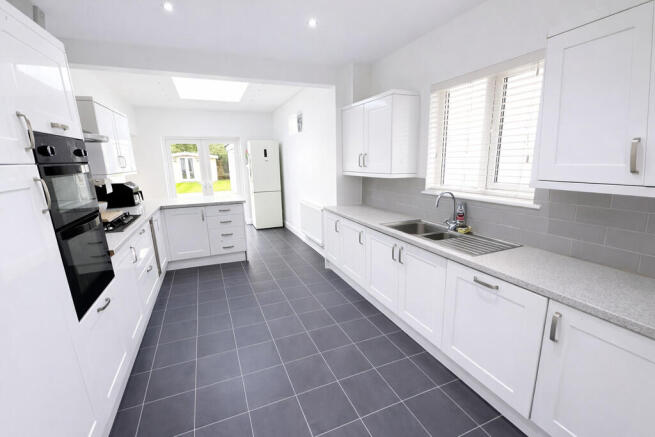 New kitchen