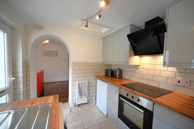 Photo 11