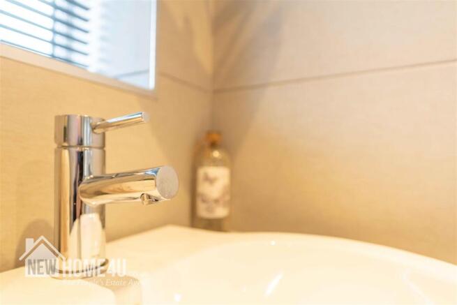 BATHROOM: