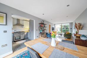 4, Admiral Place, Hornsey, London N8 0AF
