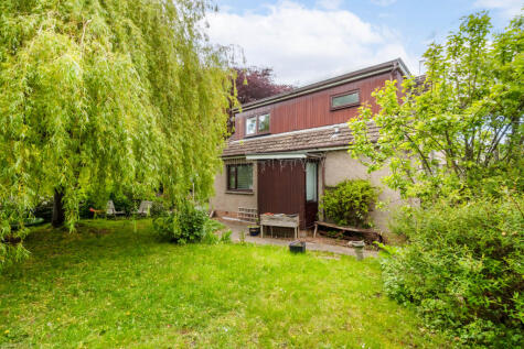Briar Grove, Forfar, DD8