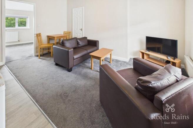 Kitchen/Living Area