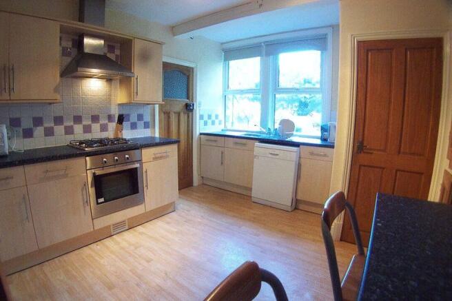 Dining kitchen